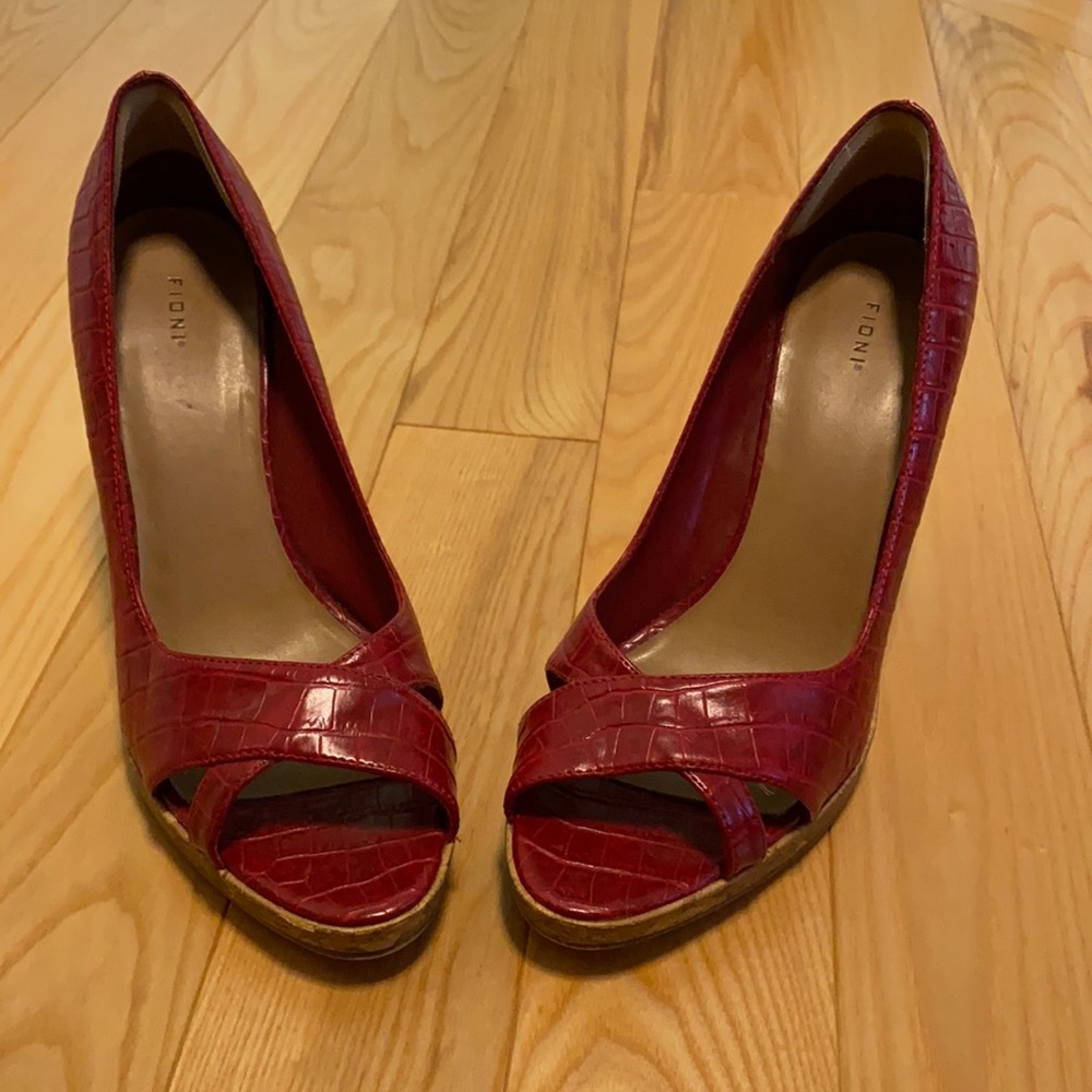 Red fake snake print heels size 9.5